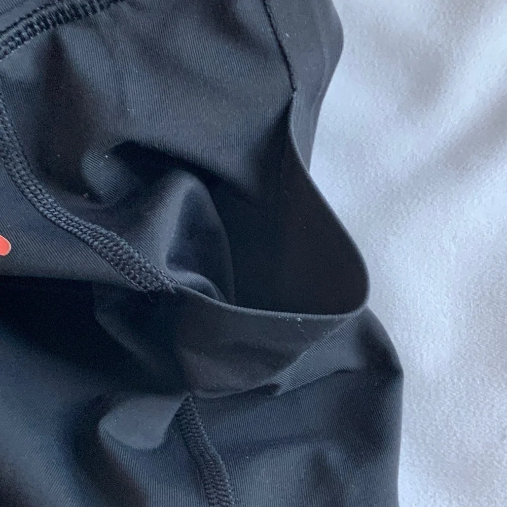 Lululemon Athletica Soul cicle capri Black Leggings with Red Skull Design